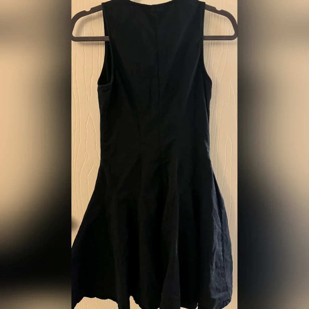 Universal Thread Black Garment - Picture 2 of 3